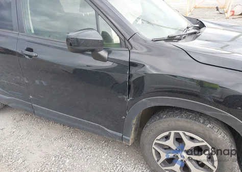 2019 Subaru Forester Premium z USA, uszkodzony, nr VIN JF2SKAEC6KH509995